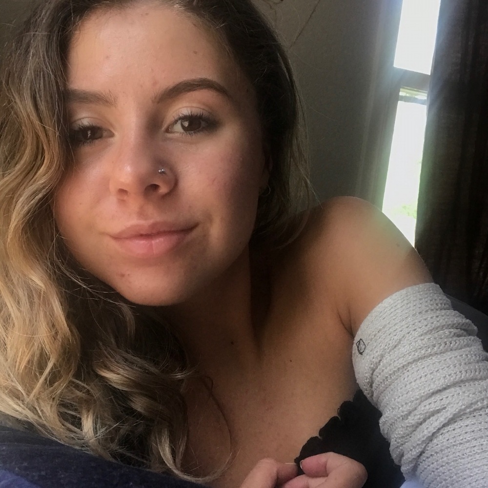 Meet your Posher, Lexi
